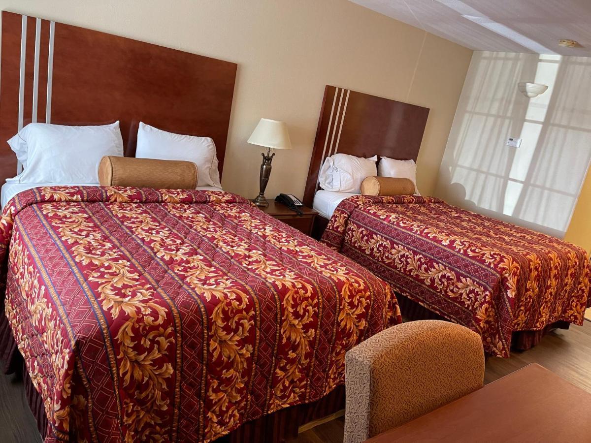 Riviera Inn And Suites Kültér fotó